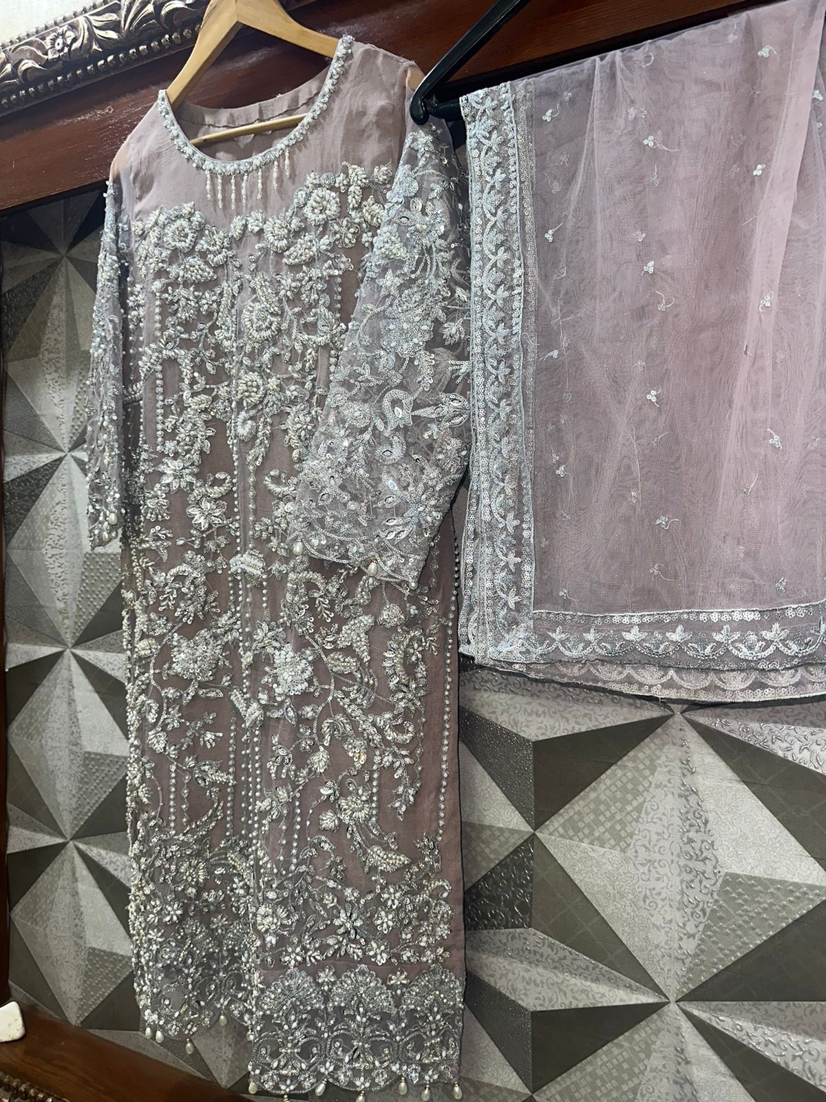 ADELA Mauve Pakistani fashion outfit in mauve tones.